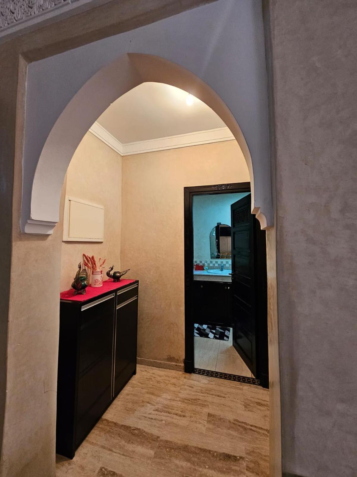 Appartement Douillet Au Centre Gueliz Marrakesh Exterior foto